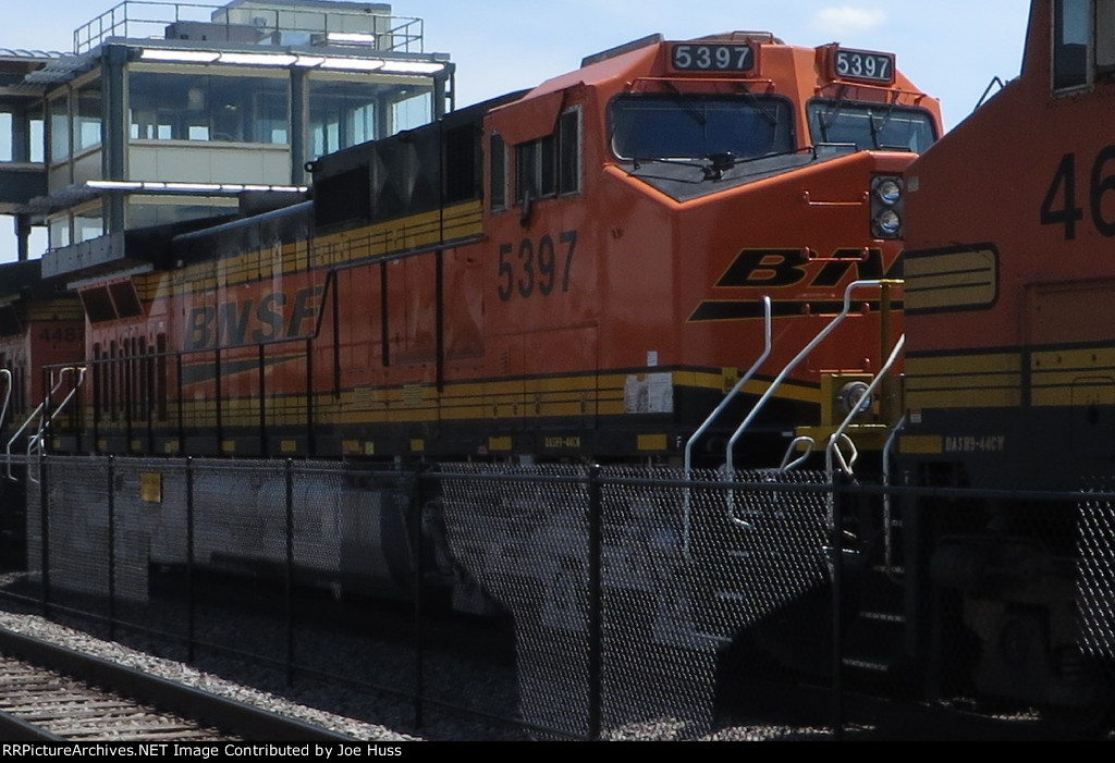 BNSF 5397